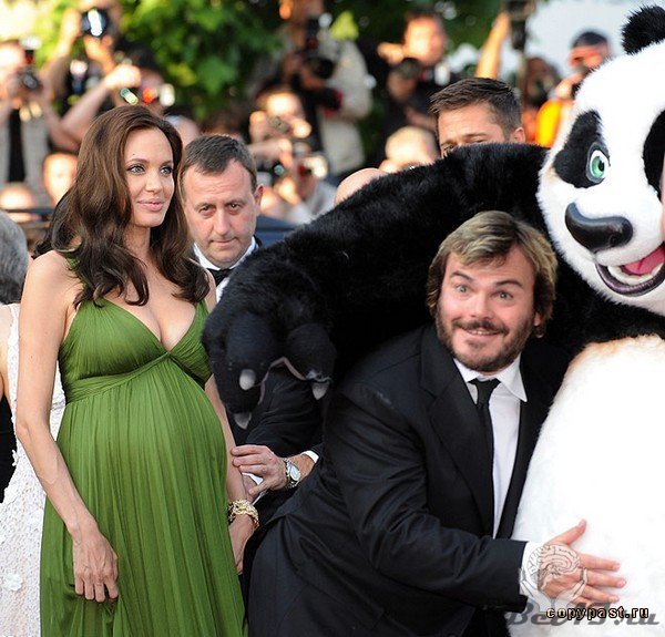 Беременная Анджелина Джоли в Каннах