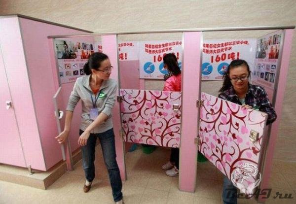 Новые общественные туалеты для жещин в Китае