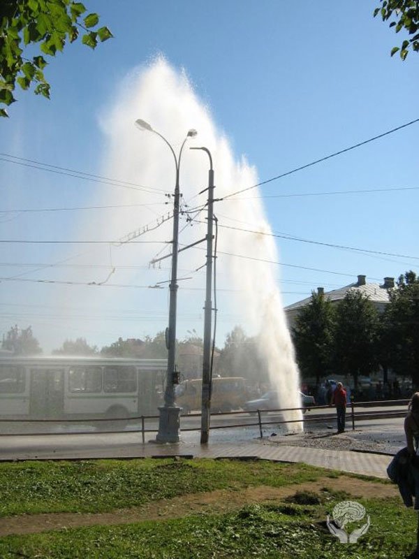 Новый фонтан в Костроме