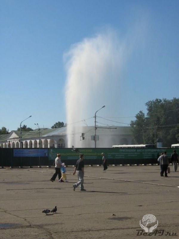 Новый фонтан в Костроме