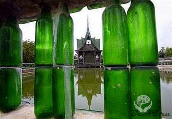 Храм из бутылок