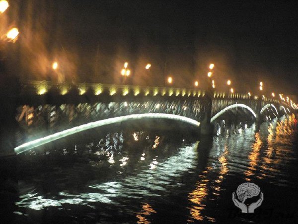 Санкт-Петербург, лето, разведение мостов.