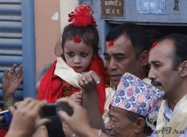 В Катманду успешно прошли выборы новой богини