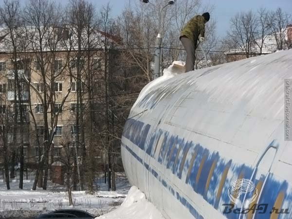 В гости к Ту-144 СССР-77107 (52 фото + 2 видео)