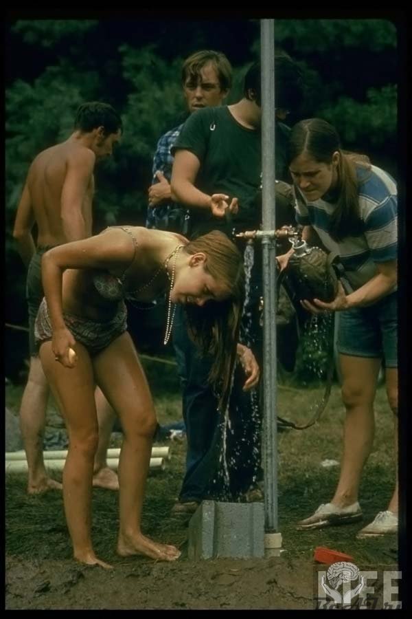 Woodstock глазами фотожурналистов из LIFE август 1969 г